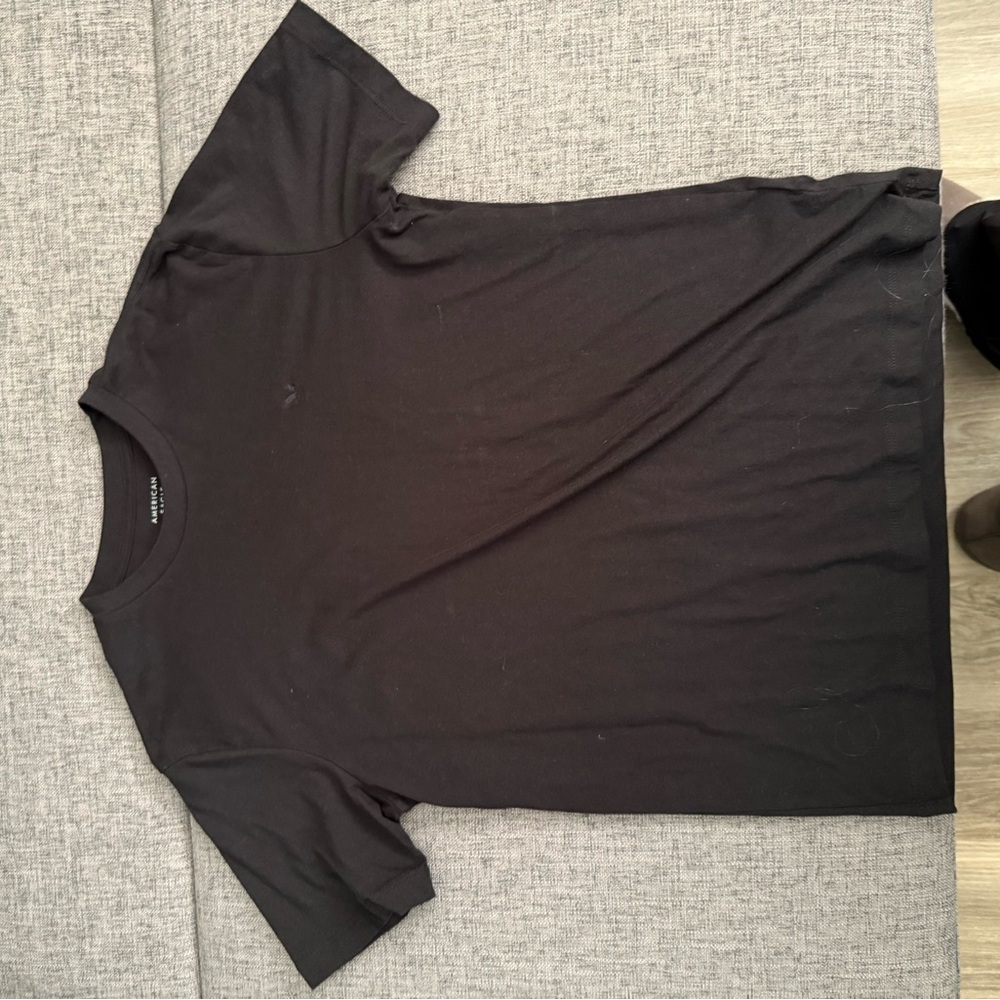 American Eagle Black T-Shirt